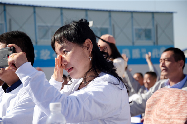 |“家里挺好 安心工作” 重阳节中建市政亲属团“探亲”到徐州