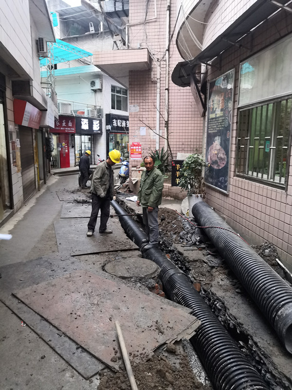 紫阳县加快推进老旧小区改造(图2)